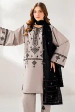 Jazmin 3PC Dhanak Embroidered Suit with Chiffon Embroidered Dupatta & Trouser – BIC 4192 - Image 7