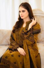 3-Piece Unstitched Lawn Suit - Image 2